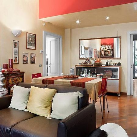 Apartment With Terrace In Central מילאנו מראה חיצוני תמונה