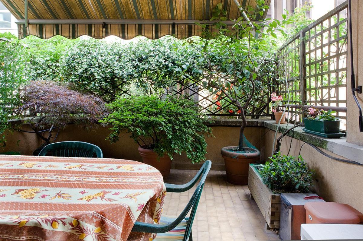 Apartment With Terrace In Central מילאנו מראה חיצוני תמונה