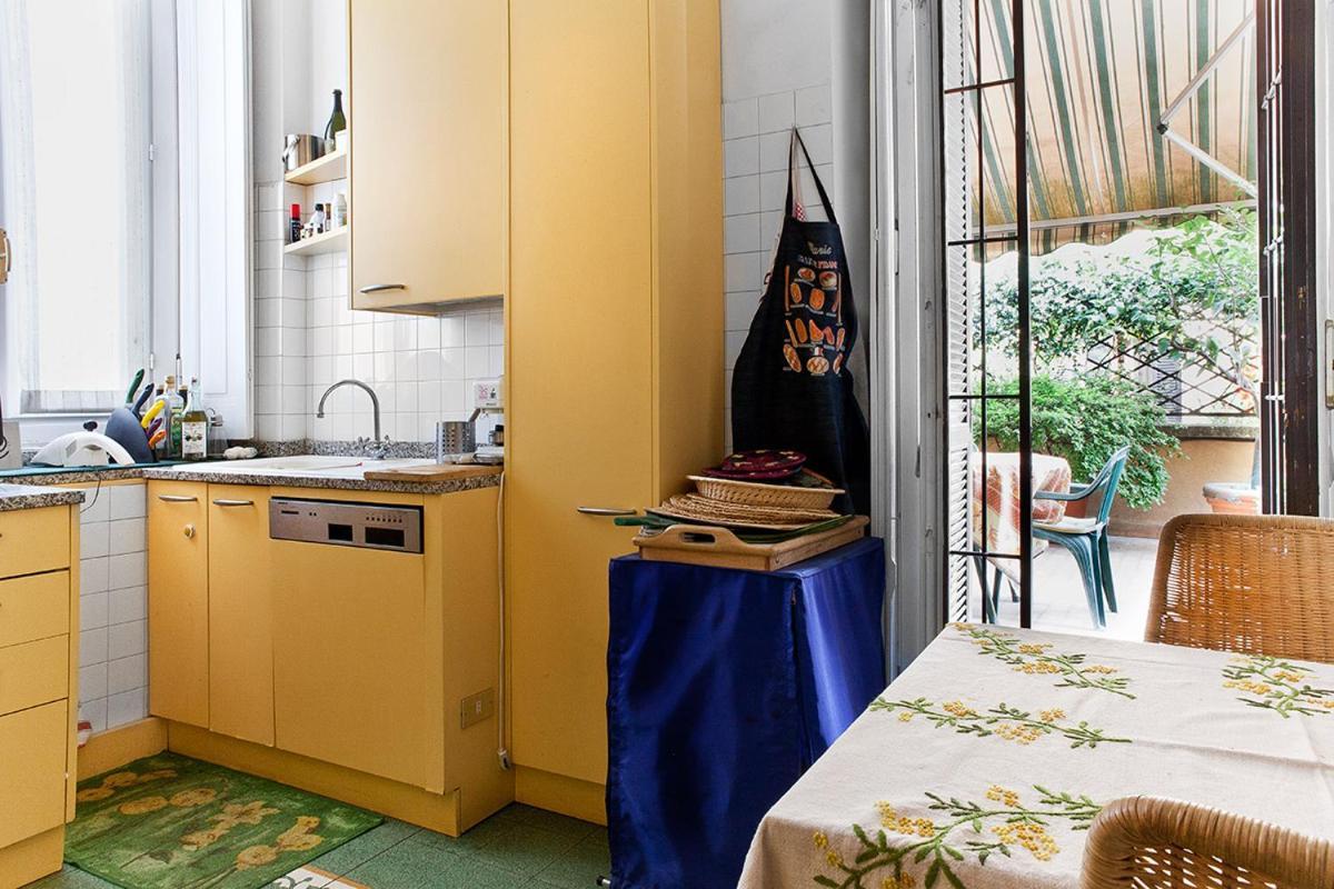 Apartment With Terrace In Central מילאנו מראה חיצוני תמונה